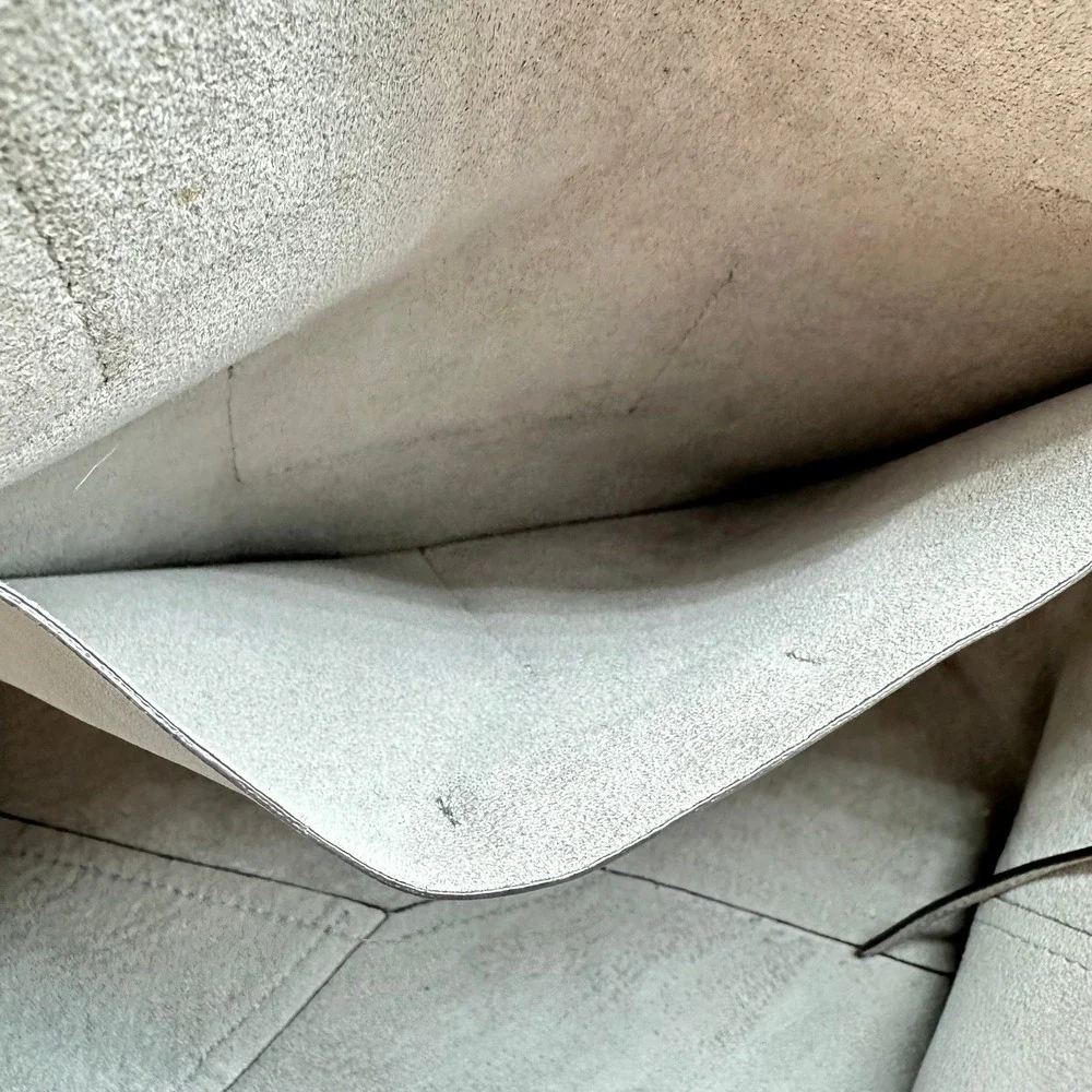 Michael Kors Junie Large Pebble Leather Tote Bag Pearl Grey - Picture 14 of 14